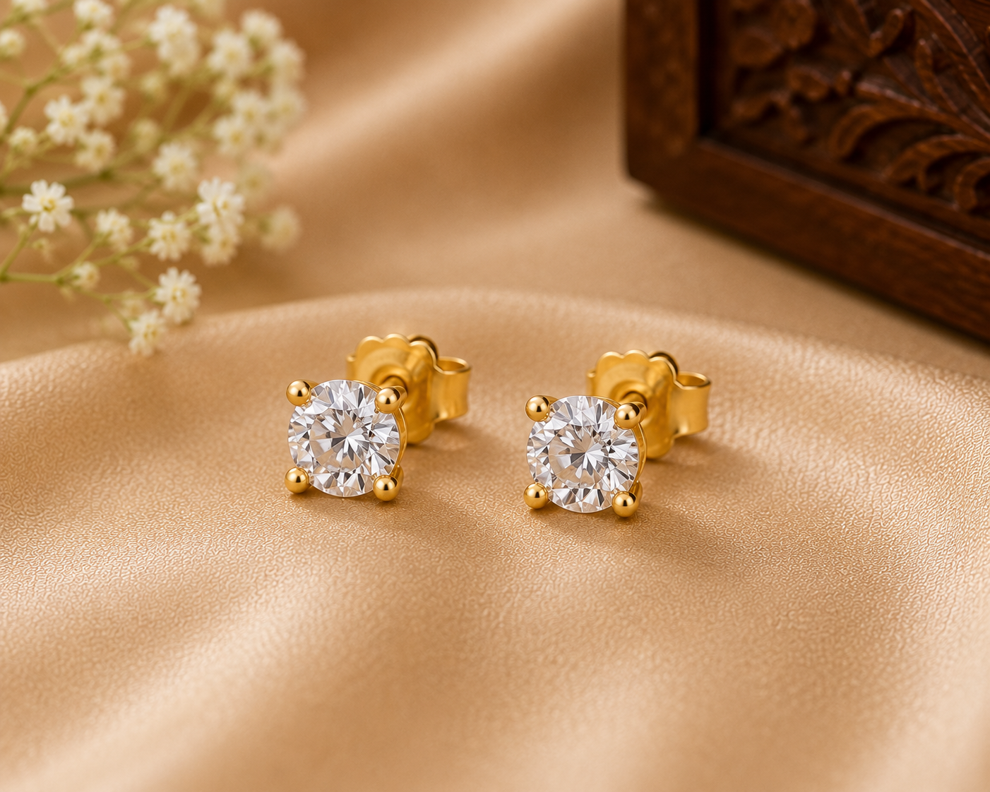 Floral Filigree Gold Earrings